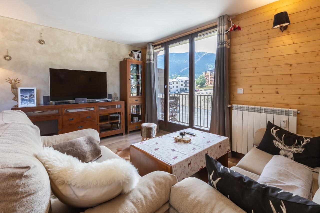 レ・ザングルLe Repaire Du Cerf - Triplex Avec Balconアパートメント エクステリア 写真